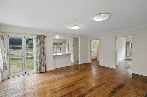 Photo of property in 319 Beach Road, Campbells Bay, Auckland, 0630