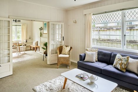 Photo of property in 246 Muritai Road, Eastbourne, Lower Hutt, 5013