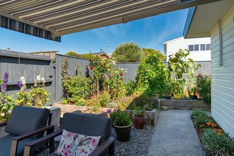 Photo of property in 25 Scott Avenue, Otaki Beach, Otaki, 5512