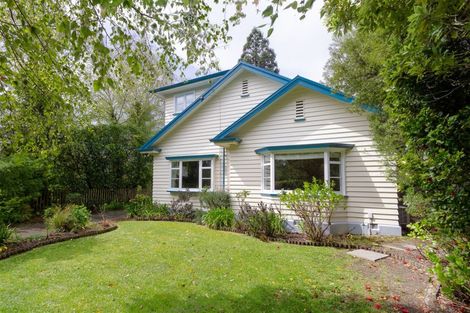 Photo of property in 44 Colombo Street, Cashmere, Christchurch, 8022