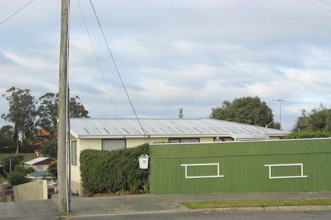 Photo of property in 12 Burn Street, Holmes Hill, Oamaru, 9401