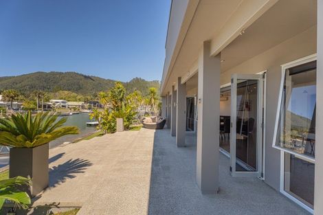 Photo of property in 619 Waterways Parade, Pauanui, Hikuai, 3579