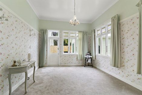 Photo of property in 206 Main Street, Greytown, 5712