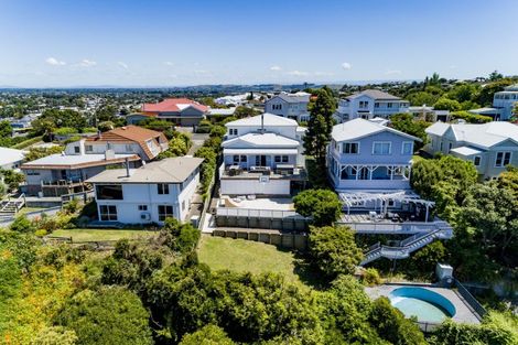 Photo of property in 11 Colenso Avenue, Hospital Hill, Napier, 4110