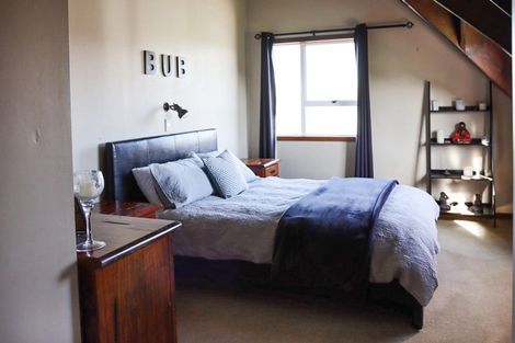 Photo of property in 3 Maclaurin Street, Dannevirke, 4930