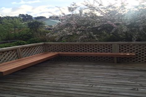 Photo of property in 124 Russell Terrace, Berhampore, Wellington, 6023