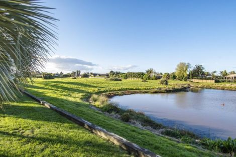 Photo of property in 37 Oriental Parade, Papamoa Beach, Papamoa, 3118