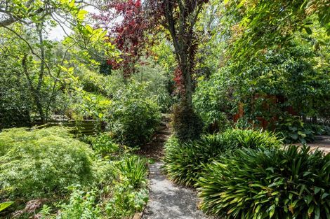 Photo of property in 77 Kopanga Road, Havelock North, 4130