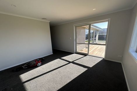 Photo of property in 2 Beaumaris Place, Dinsdale, Hamilton, 3204