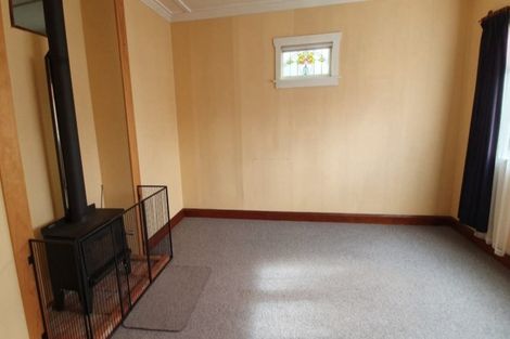 Photo of property in 18 Kitchener Street, Whanganui East, Whanganui, 4500