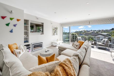 Photo of property in 25 Endymion Place, Half Moon Bay, Auckland, 2012