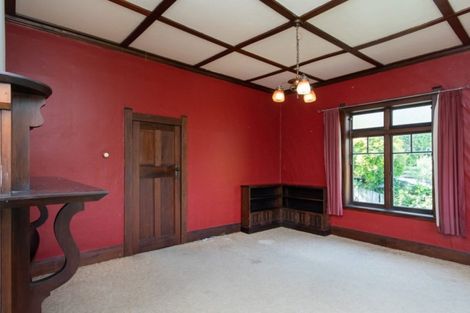 Photo of property in 20 Roslyn Road, Bluff Hill, Napier, 4110