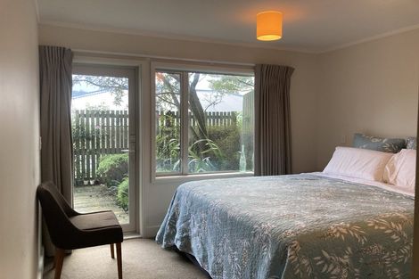 Photo of property in 2 Gowrie Street, Brooklyn, Wellington, 6021