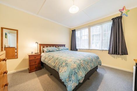 Photo of property in 38 Hunter Street, Taita, Lower Hutt, 5011