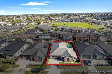 Photo of property in 8 Pakaraka Drive, Papakura, 2110