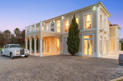 Photo of property in 64 Porterfield Road, Whitford, Howick, 2571