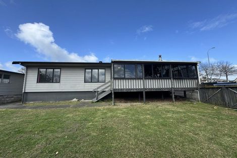 Photo of property in 51 Hollyford Drive, Clover Park, Auckland, 2105