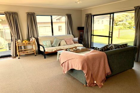 Photo of property in 307b Given Avenue, Whangamata, 3620
