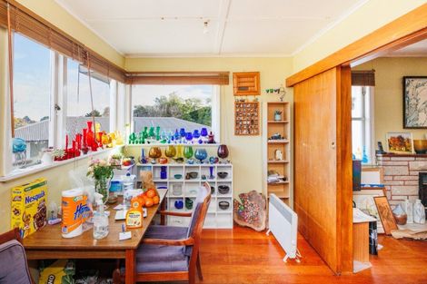 Photo of property in 59 Botanical Road, Takaro, Palmerston North, 4412