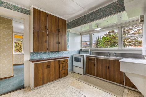 Photo of property in 97 Seddon Street, Pukekohe, 2120