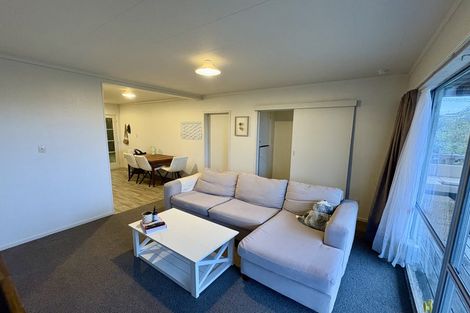 Photo of property in 22 Tower Hill, Stanmore Bay, Whangaparaoa, 0930