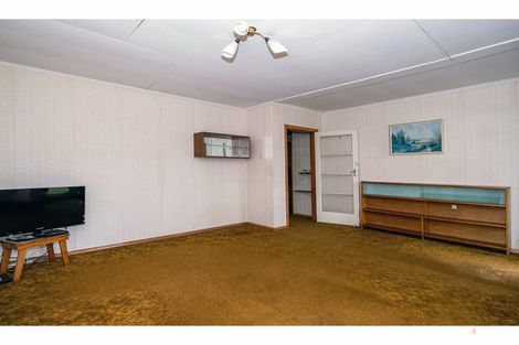 Photo of property in 5 Regent Street, Waimate, 7924