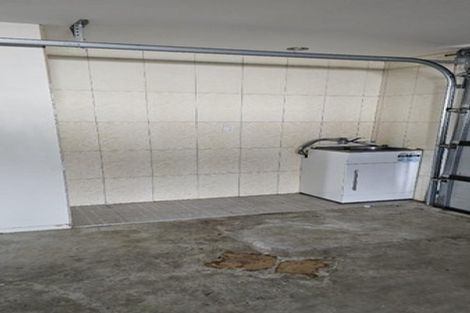 Photo of property in 10 Vino Cina Heights, Ranui, Auckland, 0612