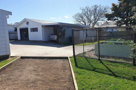 Photo of property in 10 Salisbury Street, Dannevirke, 4930