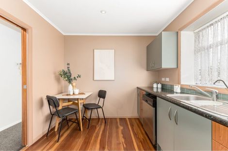 Photo of property in 130 Wainuiomata Road, Wainuiomata, Lower Hutt, 5014