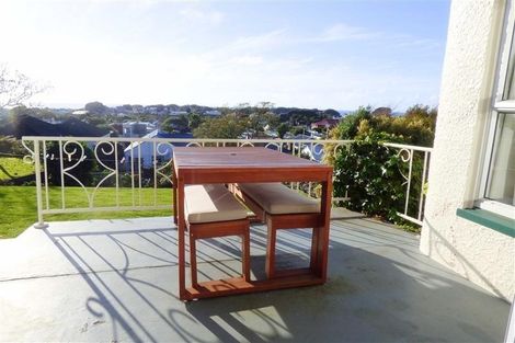 Photo of property in 150 Vivian Street, New Plymouth, 4310