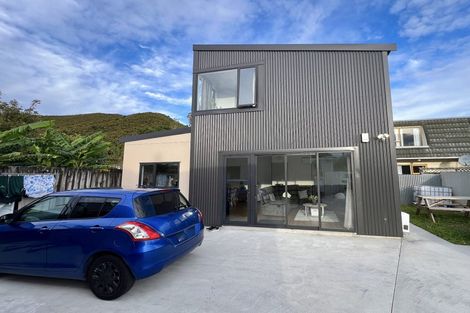 Photo of property in 392a Cambridge Terrace, Naenae, Lower Hutt, 5011