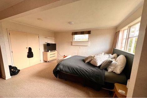 Photo of property in 10 Grey Street, Martinborough, 5711