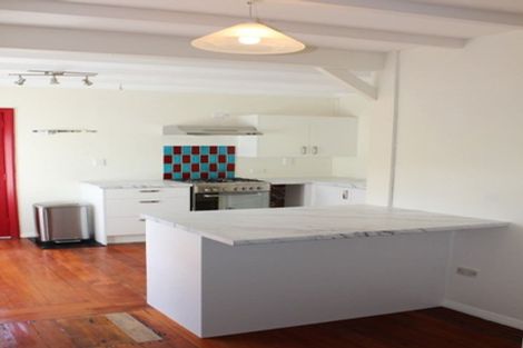 Photo of property in 32 Hereford Street, Kaikorai, Dunedin, 9010