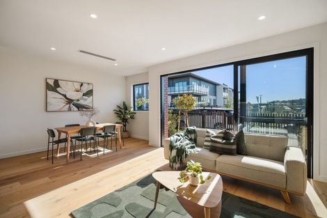 Photo of property in 113 Tahingamanu Road, Hobsonville, Auckland, 0616