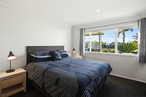 Photo of property in 28 Tairua Palms Place, Tairua, 3508