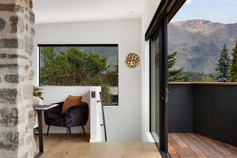 Photo of property in 38 Hunter Crescent, Wanaka, 9305
