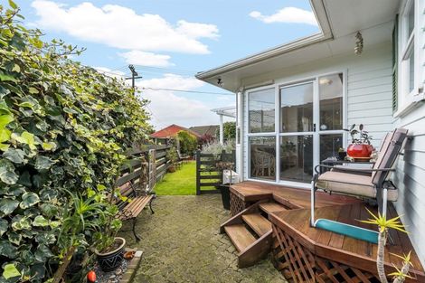 Photo of property in 70 Wood Street, Wainuiomata, Lower Hutt, 5014