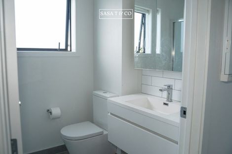 Photo of property in 9a Welby Place, Mangere, Auckland, 2022