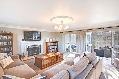 Photo of property in 8 Cornwall Street, Vauxhall, Dunedin, 9013