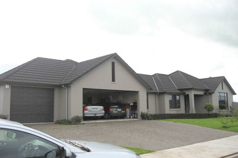 Photo of property in 2 Sovereign Place, Rototuna North, Hamilton, 3210