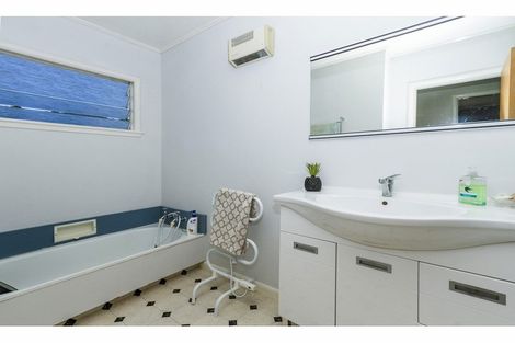 Photo of property in 36 Crescent Street, Richmond, 7020