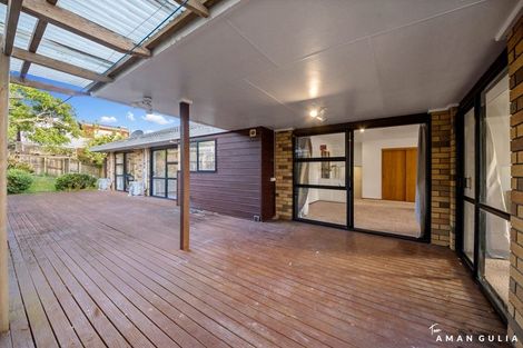 Photo of property in 40 Pigeon Mountain Road, Half Moon Bay, Auckland, 2012