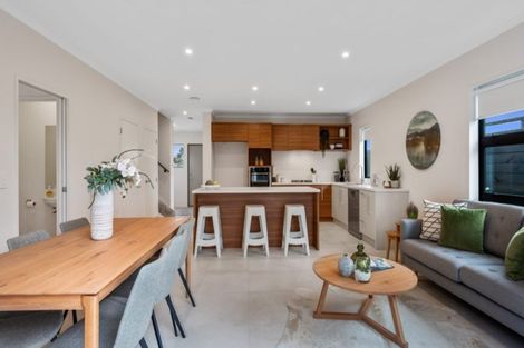 Photo of property in 4 Pepene Avenue, Takanini, 2112