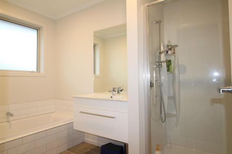 Photo of property in 11 Phoenix Place, Cromwell, 9310