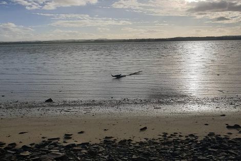 Photo of property in 4 First Avenue, Glenbrook, Waiuku, 2681