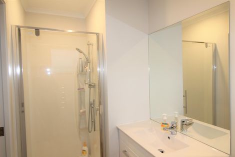 Photo of property in 11 Phoenix Place, Cromwell, 9310