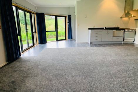 Photo of property in 300 Waitaha Road, Welcome Bay, Tauranga, 3112