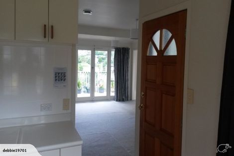 Photo of property in 3 Wiriana Place, Stanmore Bay, Whangaparaoa, 0932