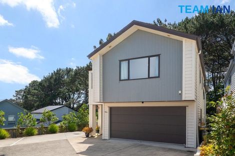 Photo of property in 73a Granville Drive, Massey, Auckland, 0614