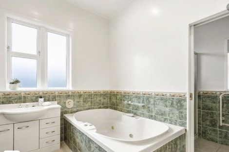 Photo of property in 4 Rimu Road, Kelburn, Wellington, 6012